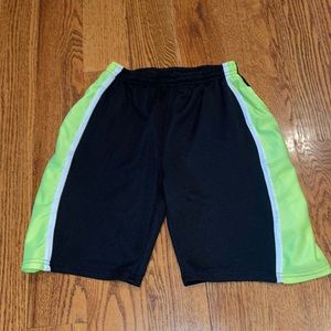 Black/ green athletic shorts (18)